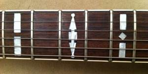 Epiphone Nouveau Headstock